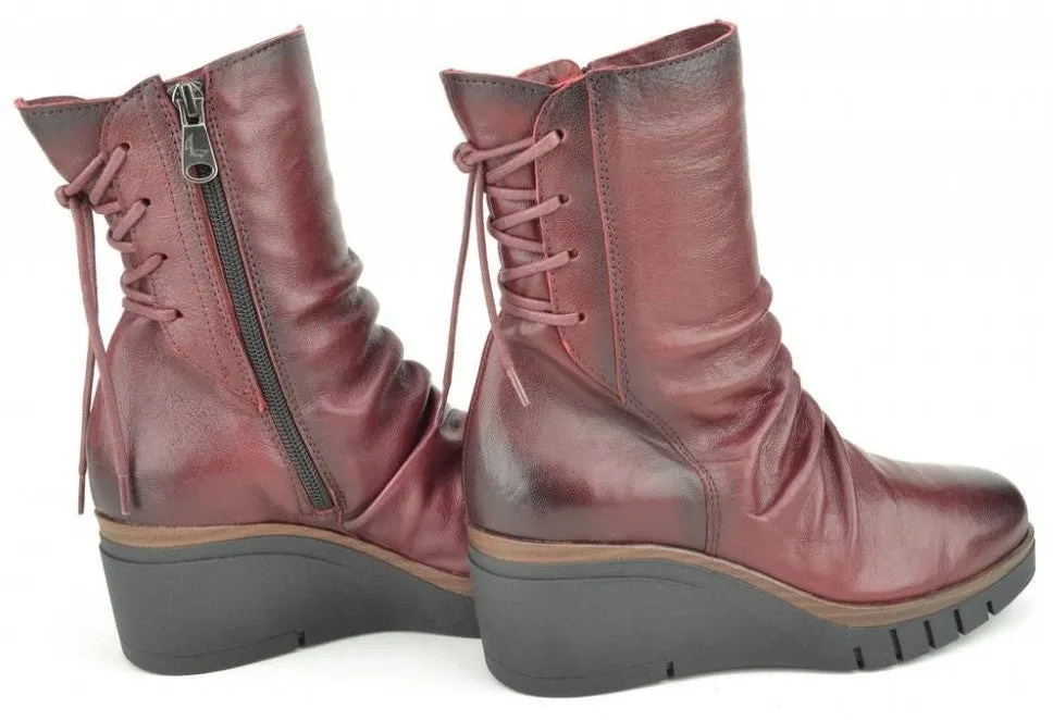 Paula Urban 10-1137 Womens Leather Pull On Boots